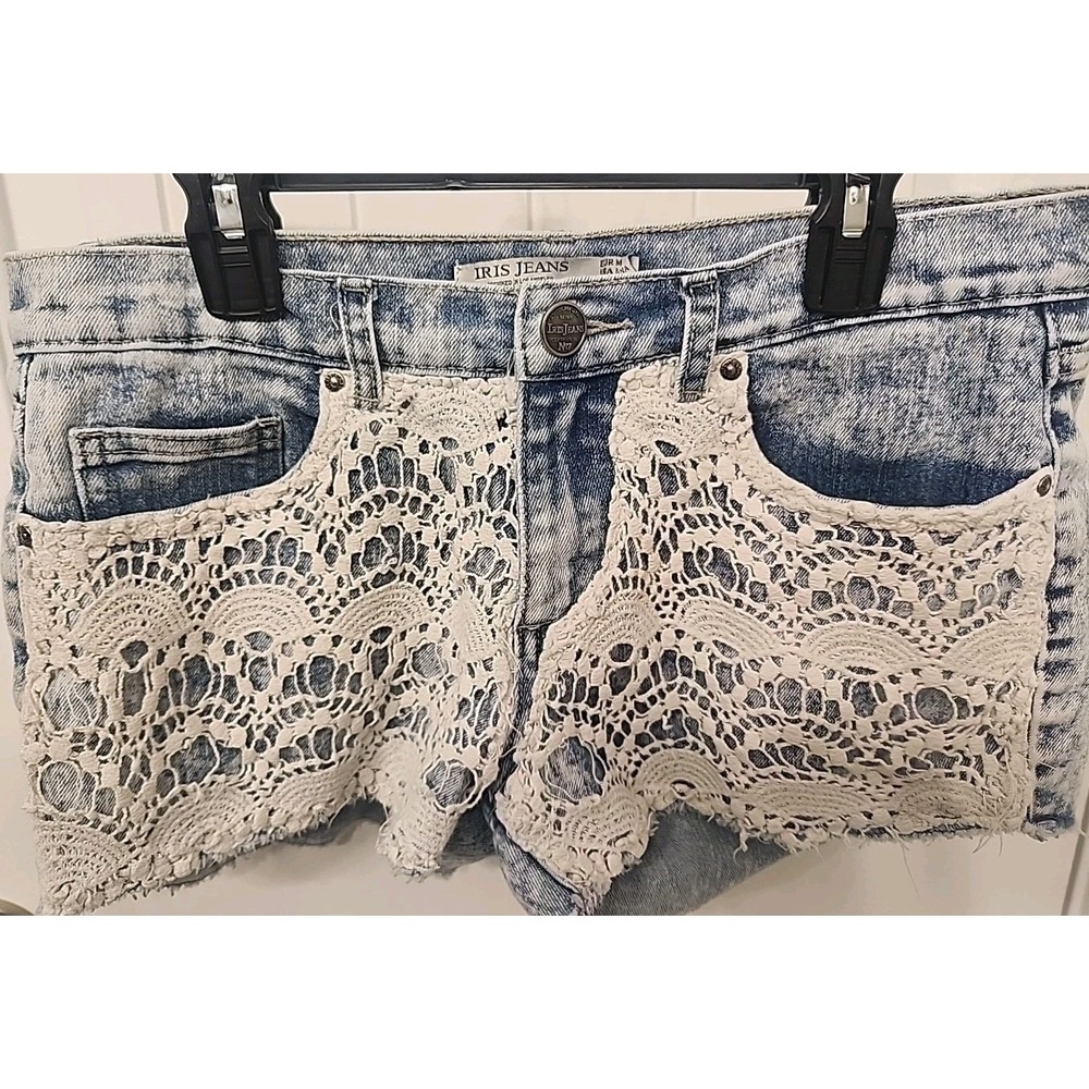 Iris Jeans Lace Shorts Womens Size‎ Medium